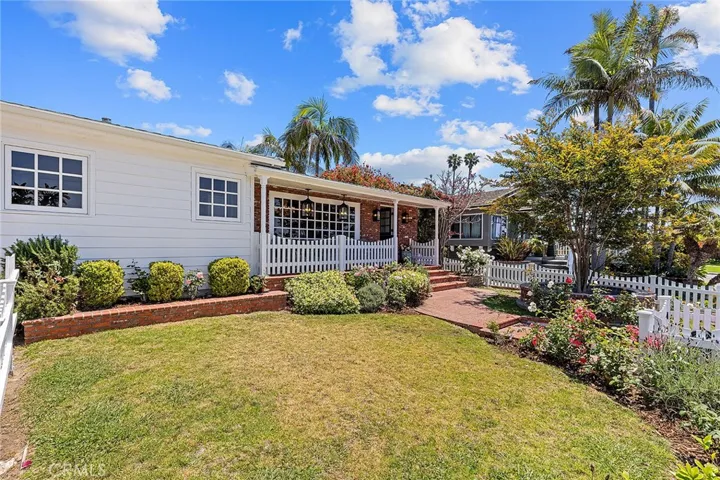 230 Esplanade, San Clemente, California 92672