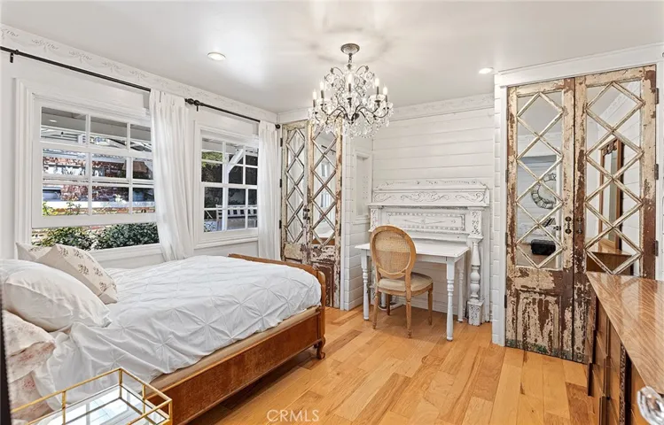 230 Esplanade, San Clemente, California 92672