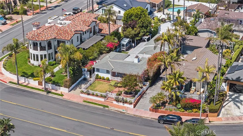 230 Esplanade, San Clemente, California 92672