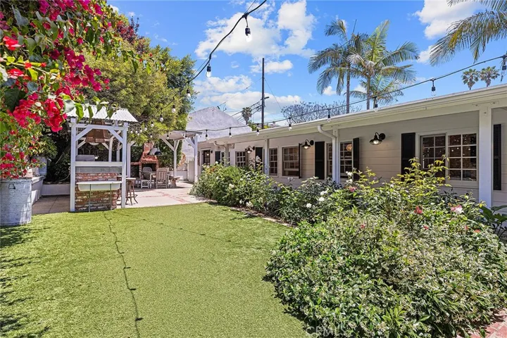 230 Esplanade, San Clemente, California 92672