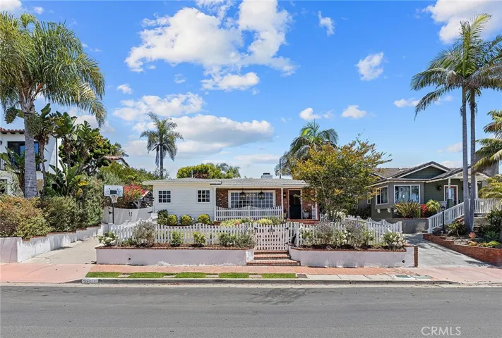 230 Esplanade, San Clemente, California 92672