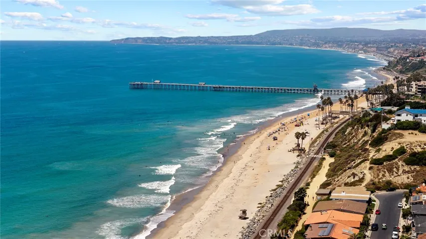 230 Esplanade, San Clemente, California 92672