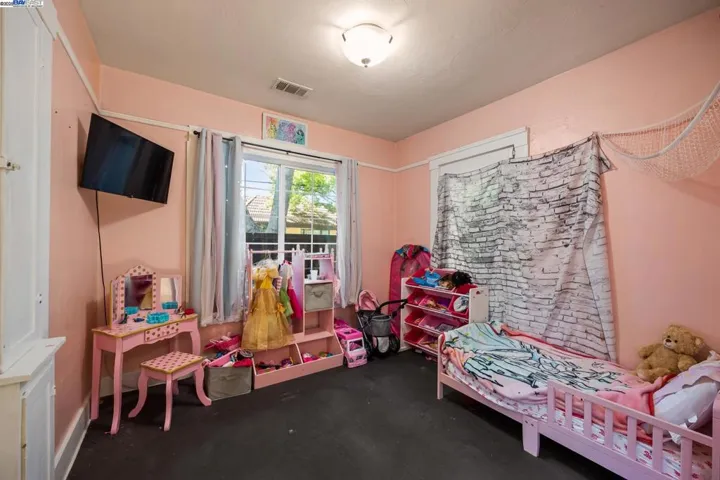 423 High St, Modesto, California 95354