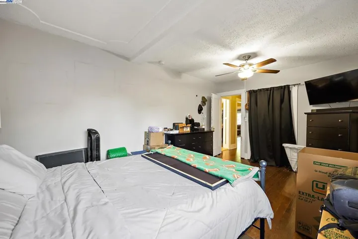 423 High St, Modesto, California 95354