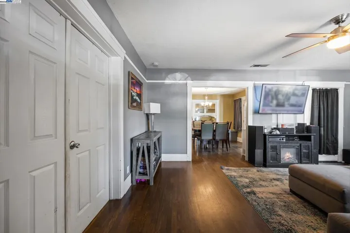 423 High St, Modesto, California 95354