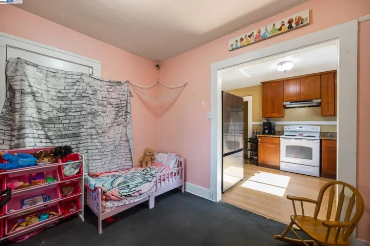 423 High St, Modesto, California 95354