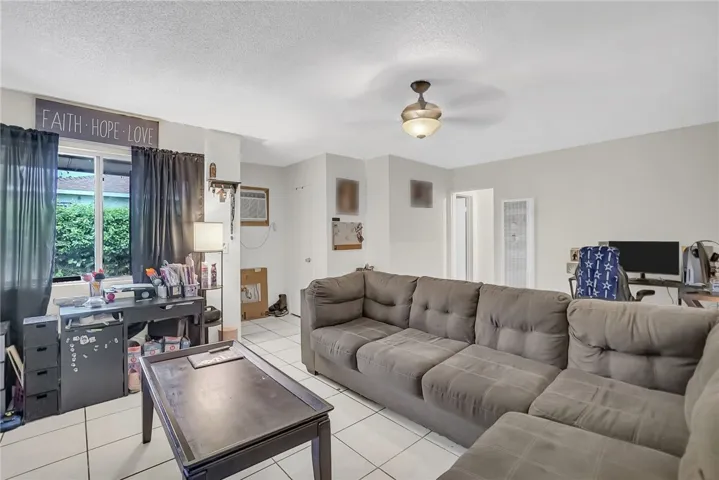2beds 1bath