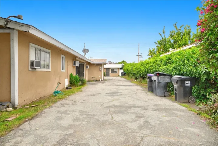 1214 Huff Street, San Bernardino, California 92410