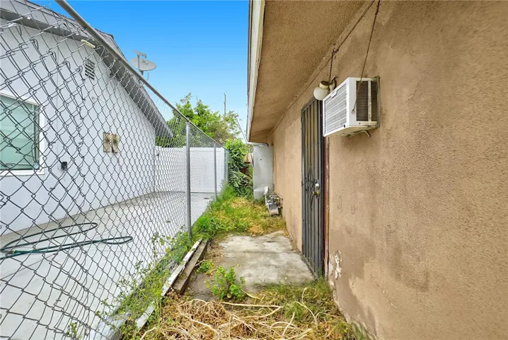 1214 Huff Street, San Bernardino, California 92410