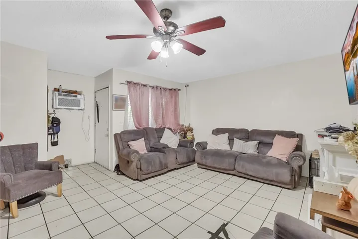 2beds 1bath