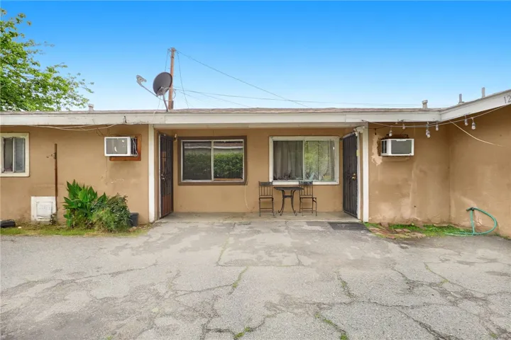 1214 Huff Street, San Bernardino, California 92410