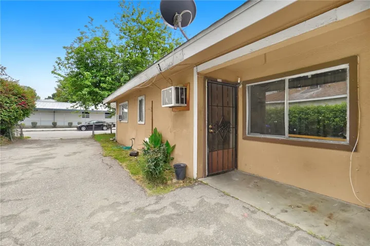 1214 Huff Street, San Bernardino, California 92410