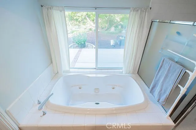 36884 Hidden Trail Court, Winchester, California 92596