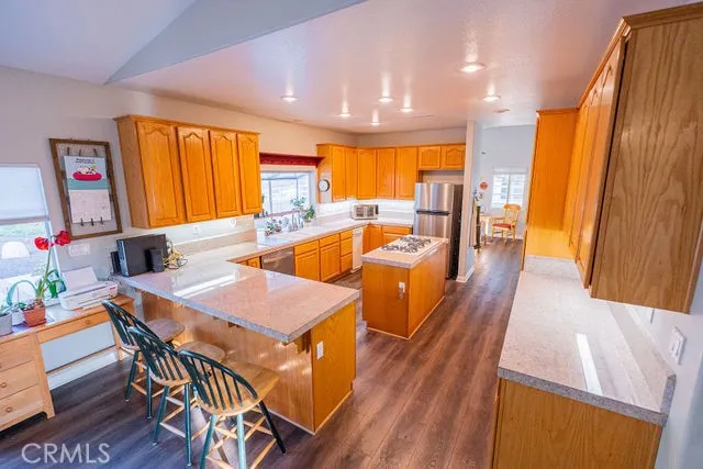 36884 Hidden Trail Court, Winchester, California 92596