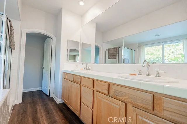36884 Hidden Trail Court, Winchester, California 92596