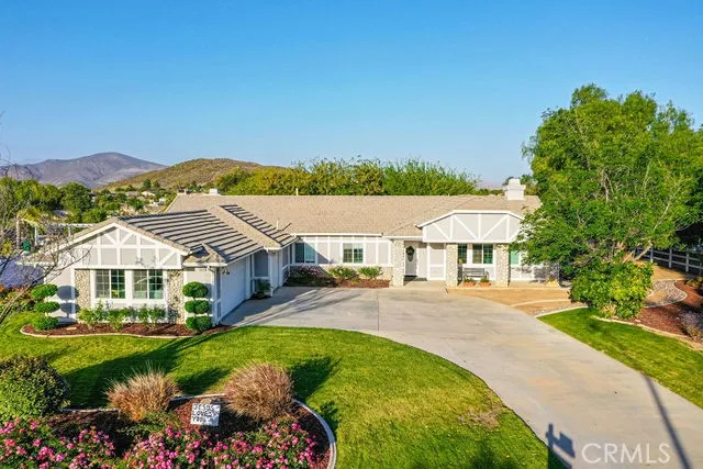36884 Hidden Trail Court, Winchester, California 92596