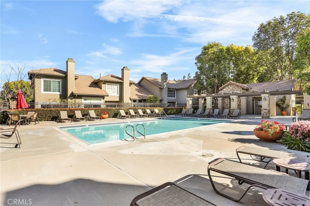 8039 E Snapdragon Lane, Anaheim, California 92808 home-pic-31