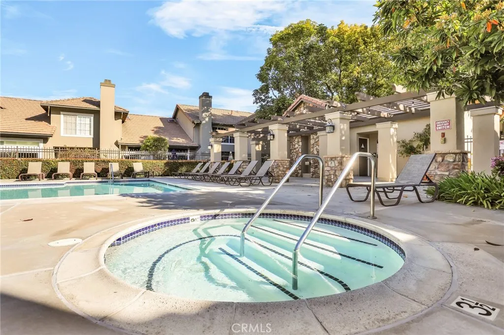 8039 E Snapdragon Lane, Anaheim, California 92808 home-pic-33