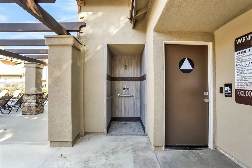 8039 E Snapdragon Lane, Anaheim, California 92808 home-pic-26