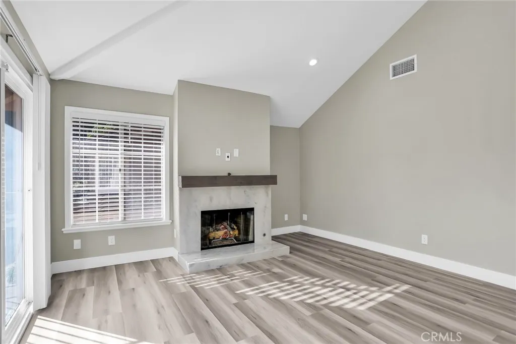 8039 E Snapdragon Lane, Anaheim, California 92808 home-pic-7