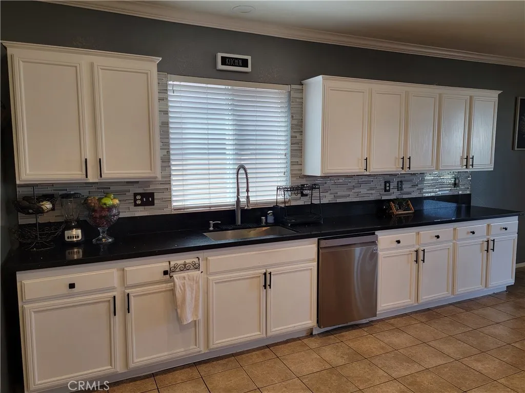 3052 Clapper Street, Perris, California 92571 home-pic-12