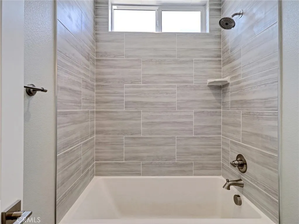 35882 Wildwood Crest Drive, Yucaipa, California 92399 home-pic-43
