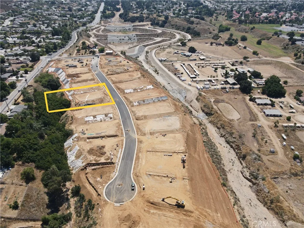 35882 Wildwood Crest Drive, Yucaipa, California 92399 home-pic-54