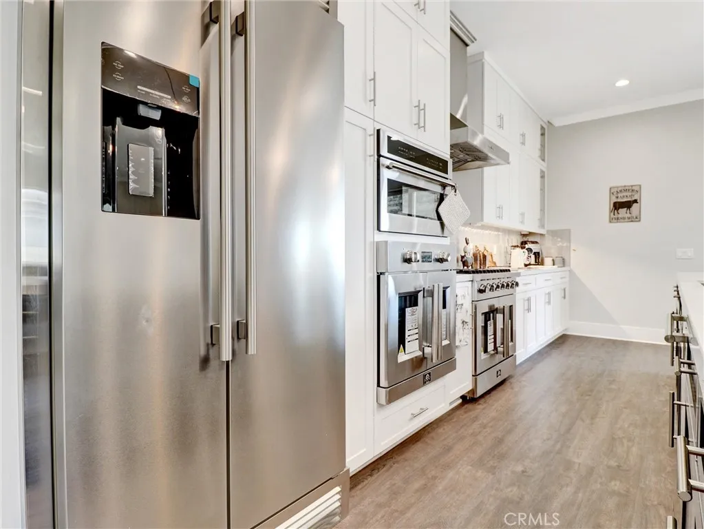 35882 Wildwood Crest Drive, Yucaipa, California 92399 home-pic-22