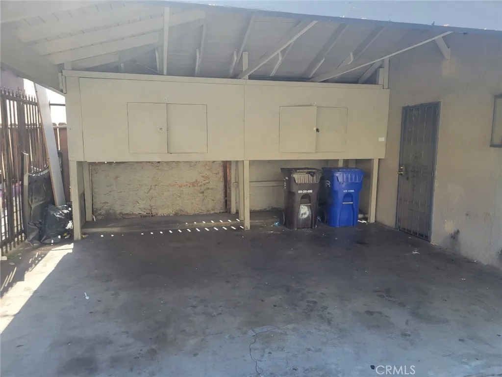 11423 Eucalyptus Ave, Hawthorne, California 90250 home-pic-21