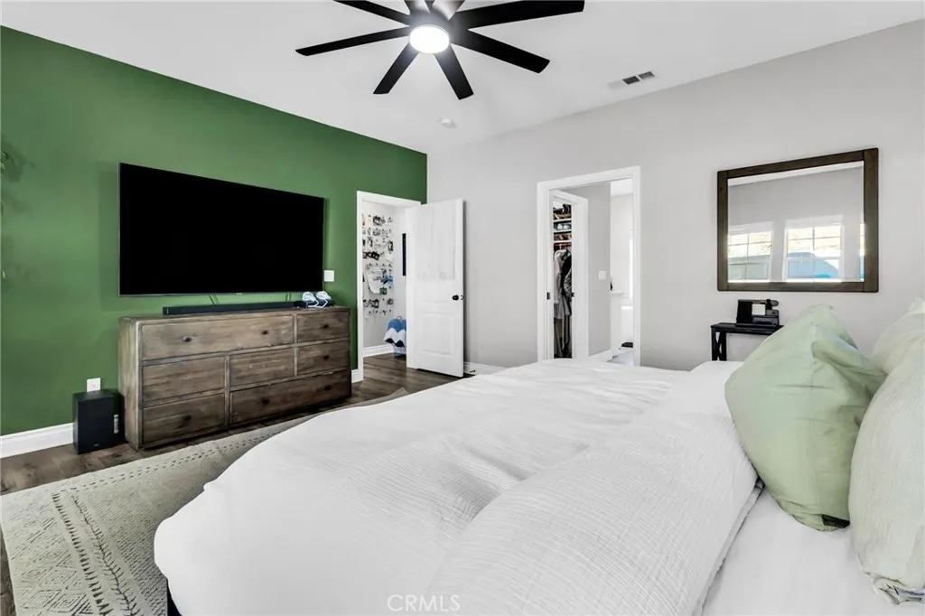 35426 Calle Grande, Lake Elsinore, California 92530 home-pic-24