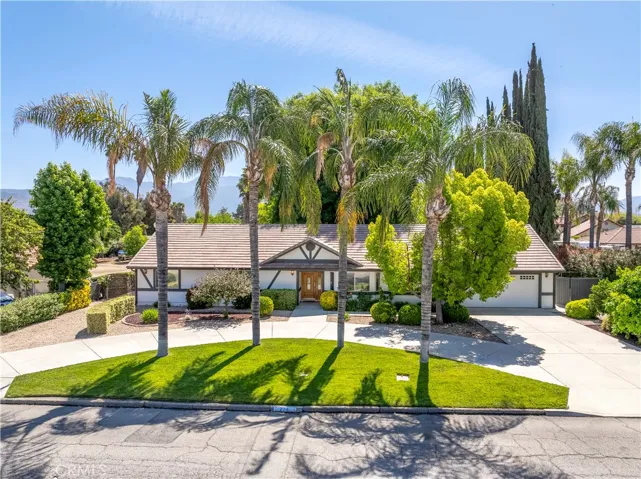 274 N Hemet Street, Hemet, California 92544