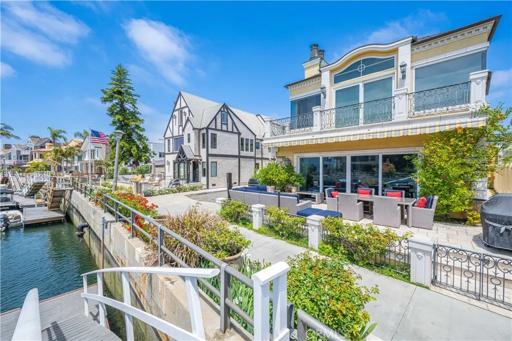 59 Rivo Alto Canal, Long Beach, California 90803 home-pic-11