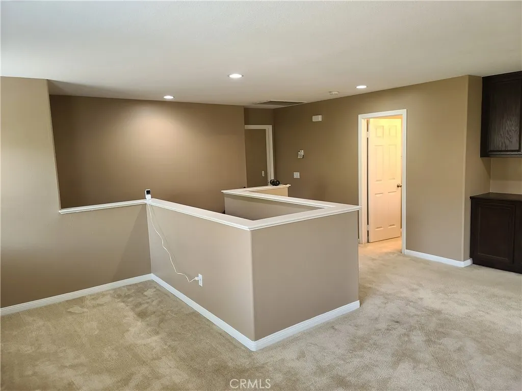 11318 Chinaberry Street, Corona, California 92883 home-pic-17