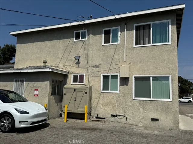 7107 Coldwater Canyon Avenue, North Hollywood, California 91605