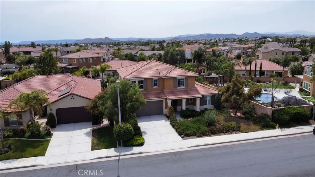 35041 Painted Rock Street, Winchester, California 92596 home-pic-44