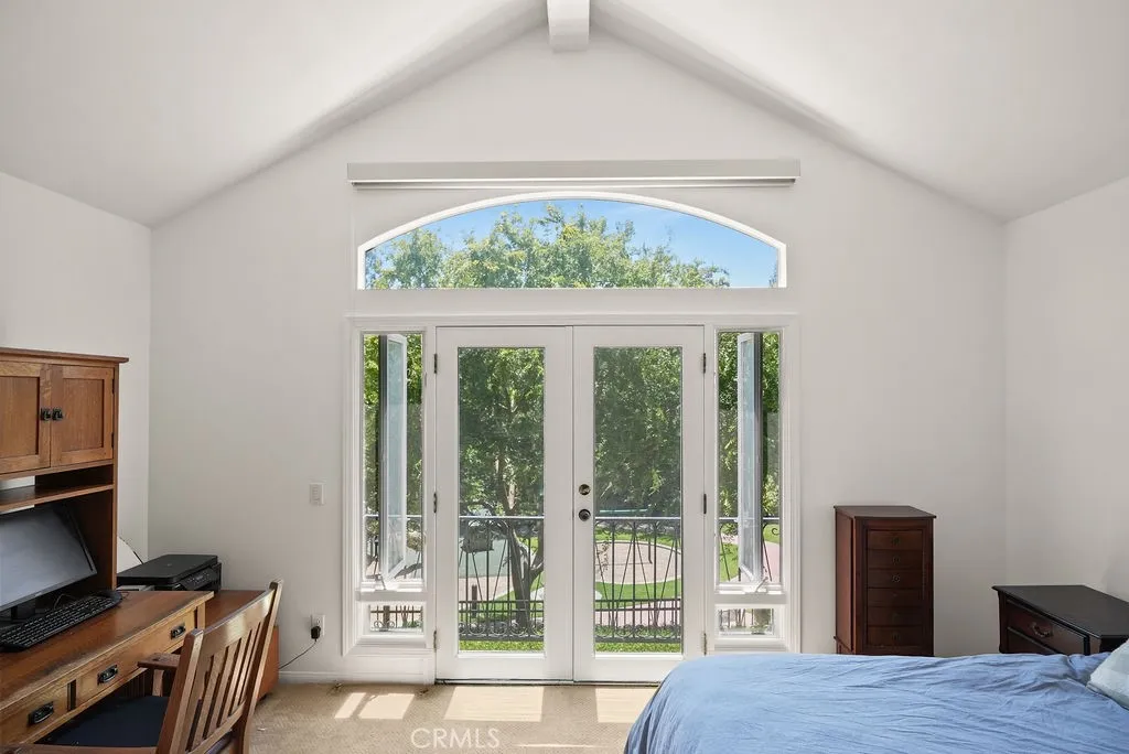 25 Belfort, Newport Coast, California 92657 home-pic-21