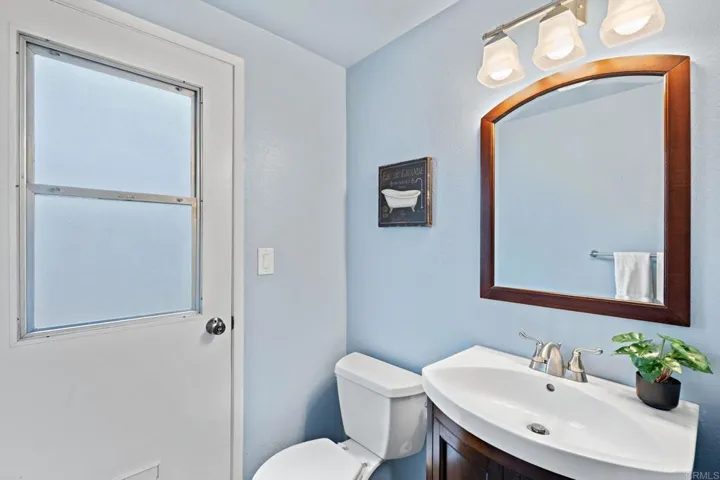8468 Calle Morelos, San Diego, California 92126
