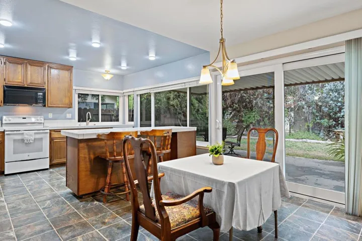 8468 Calle Morelos, San Diego, California 92126