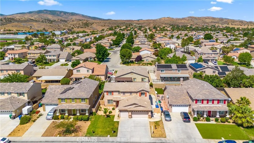 39243 Nicole Drive, Palmdale, California 93551