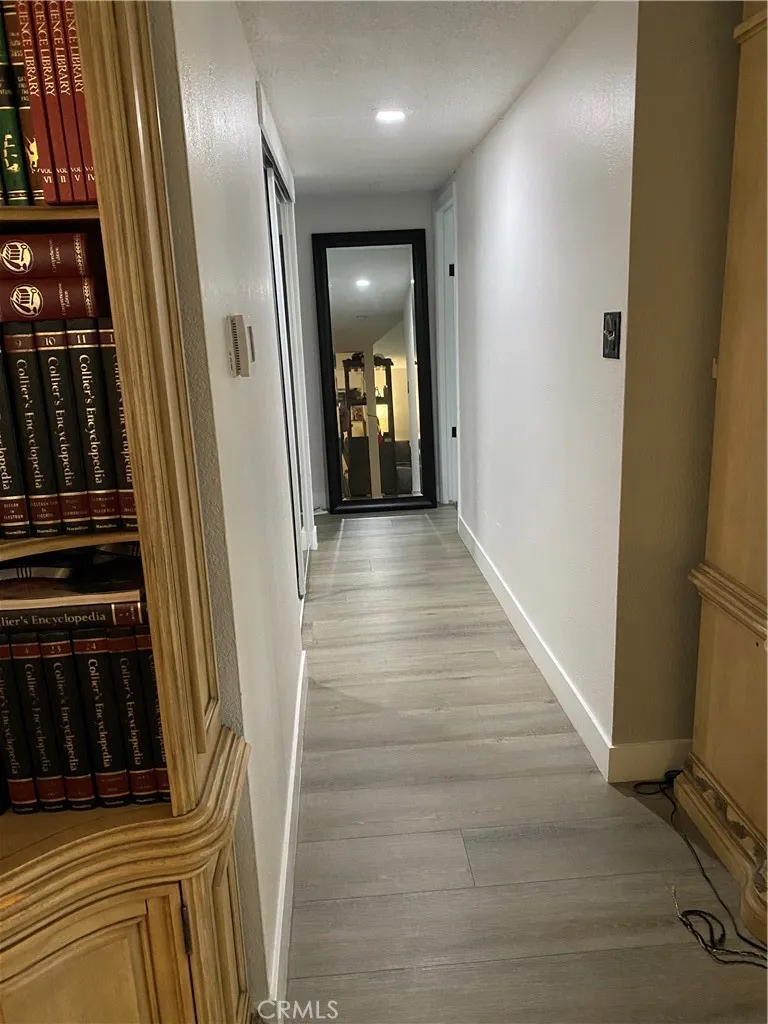 2113 N Lewis Street, Santa Ana, California 92706 home-pic-11