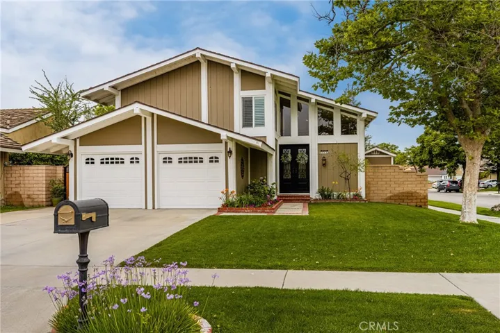 293 N Paseo De Juan, Anaheim Hills, California 92807