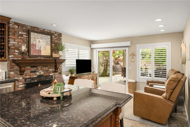 293 N Paseo De Juan, Anaheim Hills, California 92807