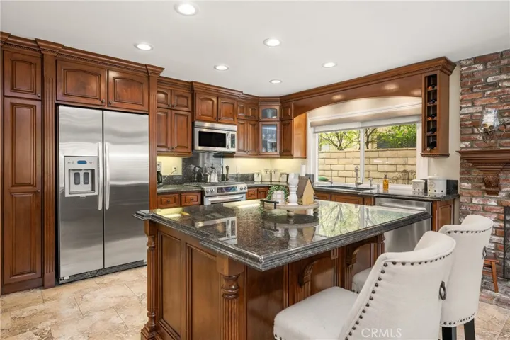 293 N Paseo De Juan, Anaheim Hills, California 92807