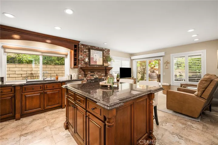 293 N Paseo De Juan, Anaheim Hills, California 92807