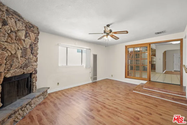 2101 N Almadale Avenue, Los Angeles, California 90032