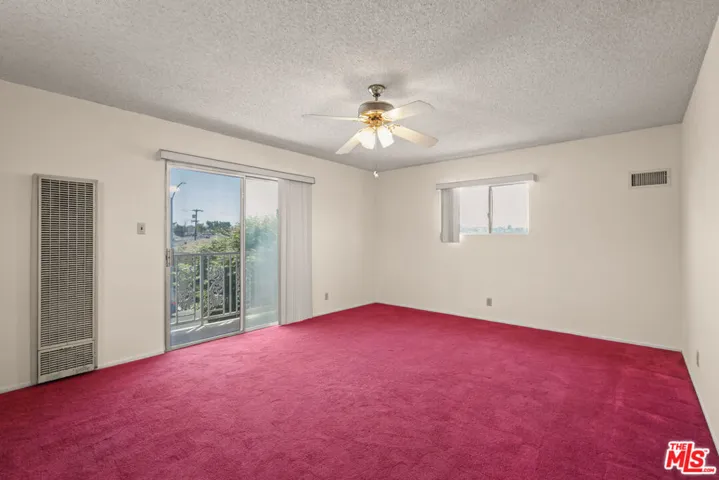 2101 N Almadale Avenue, Los Angeles, California 90032