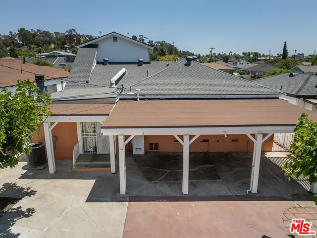 2101 N Almadale Avenue, Los Angeles, California 90032
