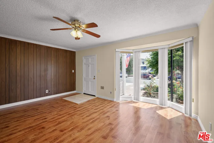 2101 N Almadale Avenue, Los Angeles, California 90032