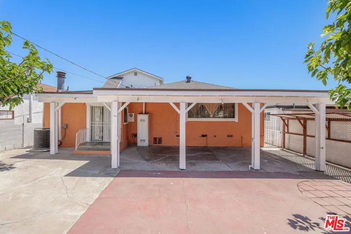 2101 N Almadale Avenue, Los Angeles, California 90032