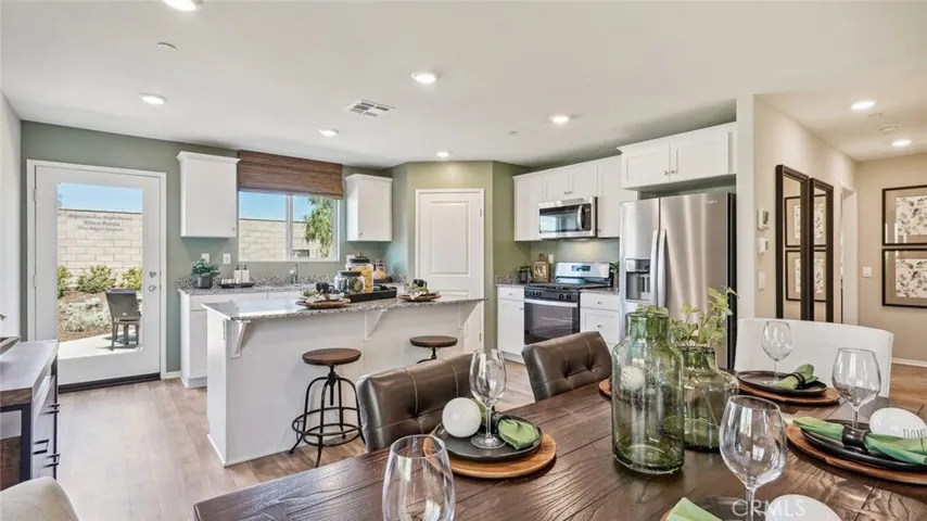 31235 Shining Willow Drive, Winchester, California 92596